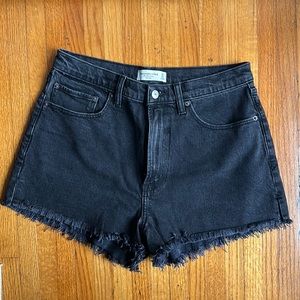 A&F Curve Love High Rise Mom Short NWOT